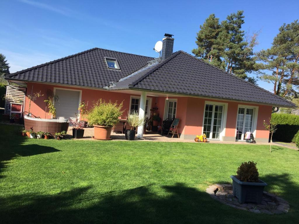Seeliebe Mit Sauna Und Nur 50 Mtr. Bis Zum Strand ゼンフテンベルク エクステリア 写真